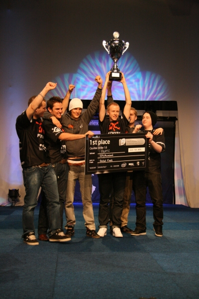 fnatic po vítězství na IEM Global Finals