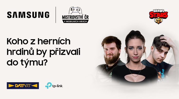 Komentátoři