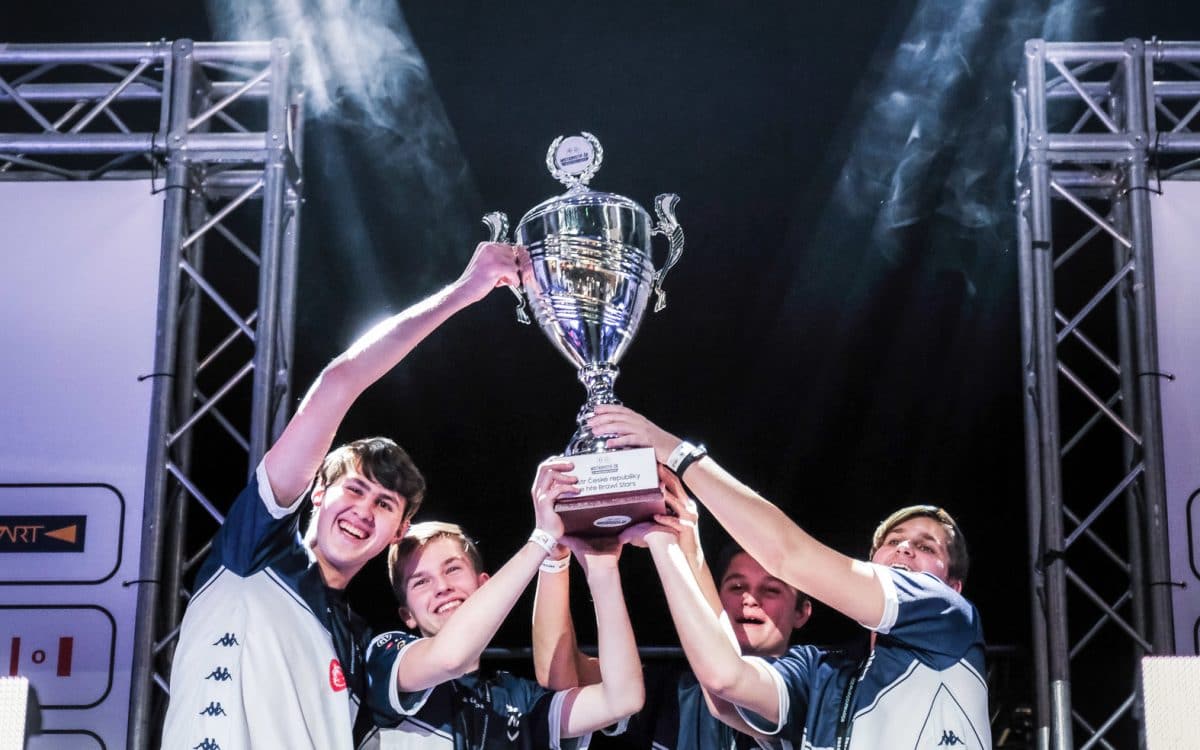 Mistři ČR 2021 - Inside Games