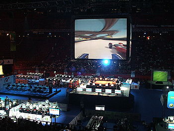 350px-ESWC_2006_Final_-_Paris_Bercy_-_tmn_full_screen.jpg 350px-ESWC_2006_Final_-_Paris_Bercy_-_tmn_full_screen.jpg