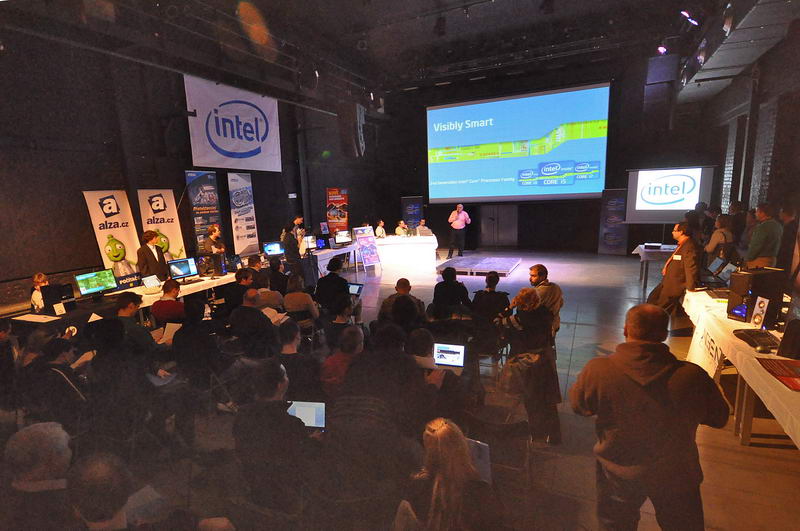 INTEL Tisková konference INTEL Tisková konference