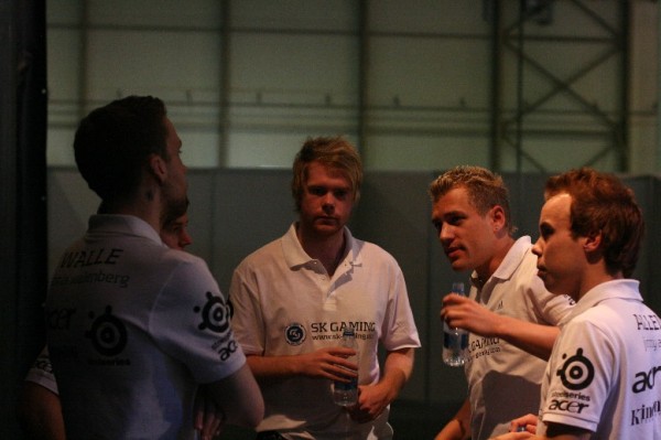 SK Gaming během porady SK Gaming během porady
