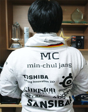 MC