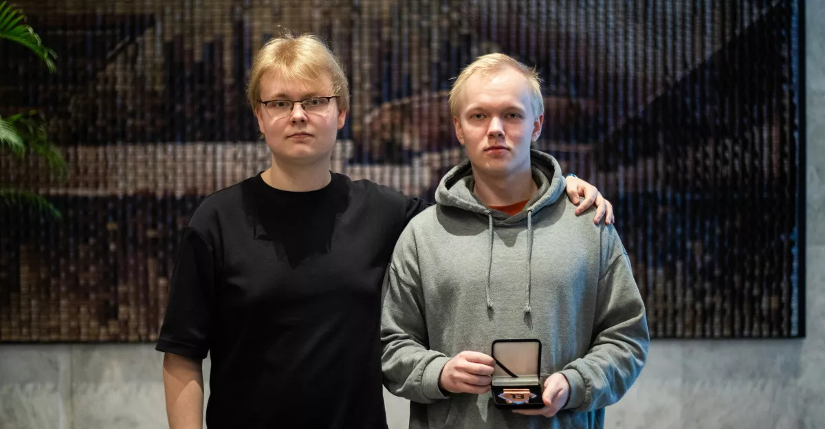 Jimpphat navázal na bratra sergeje