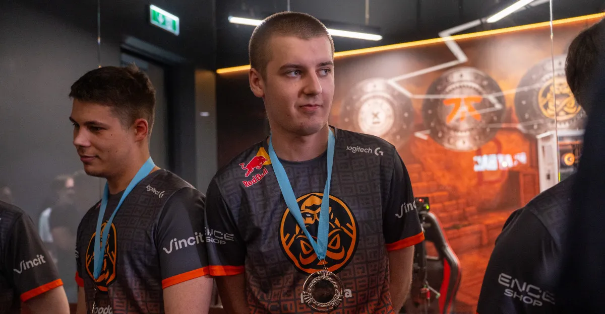  Kacper „xKacpersky“ Gabara