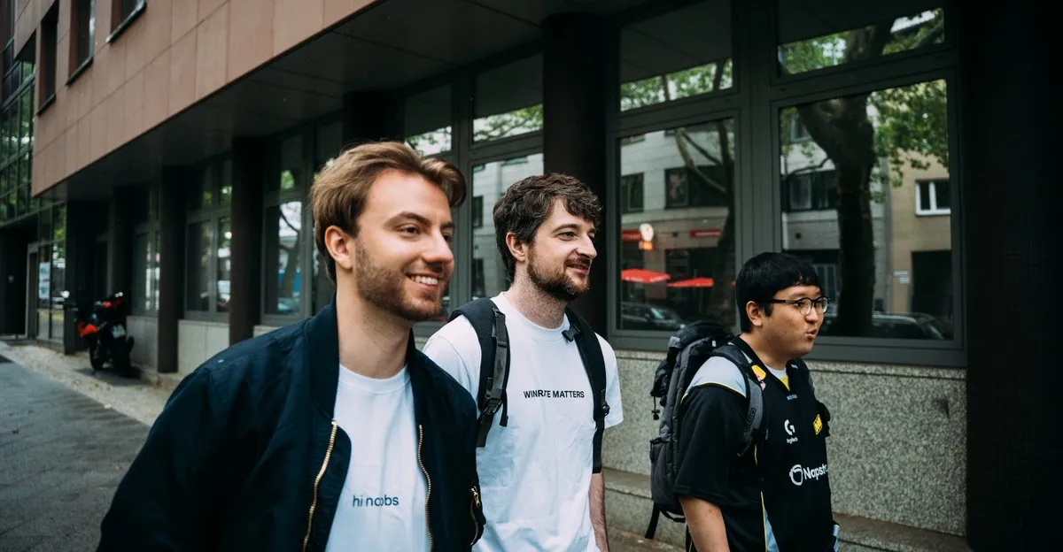 Trenérské trio Rogue / NAVI