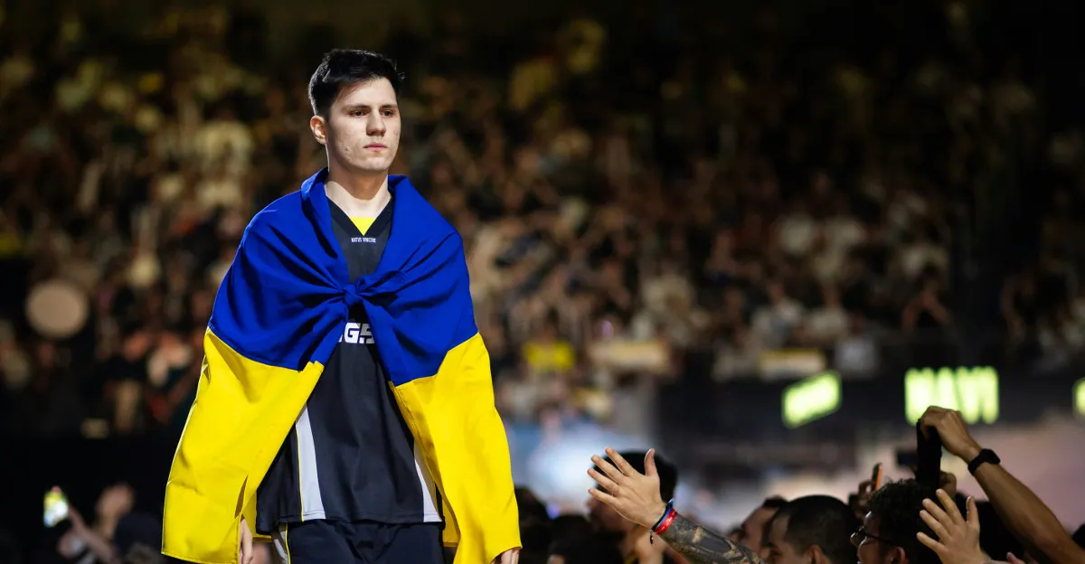 Valeriy „b1t“ Vakhovskiy