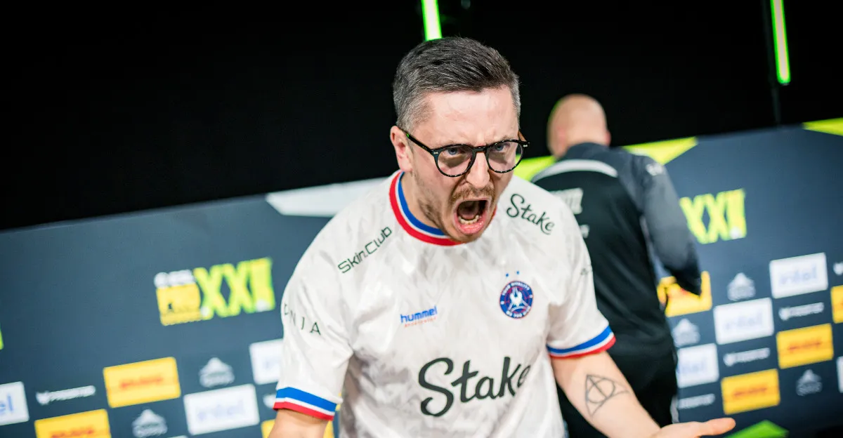 Dan „apEX“ Madesclaire