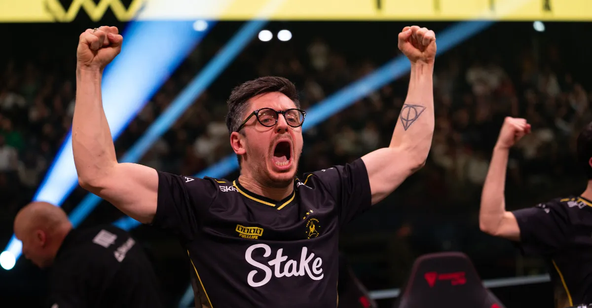 Dan „apEX“ Madesclaire