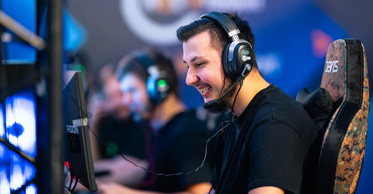 Tomáš „Snaxieee“ Matějovic