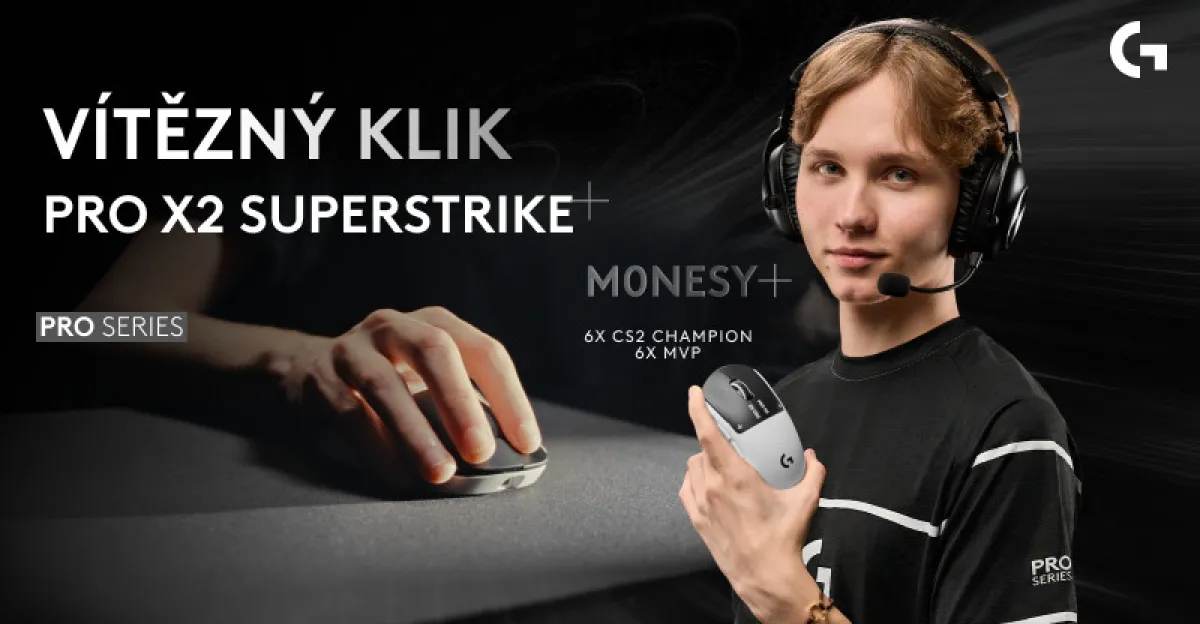 Ilya „m0NESY“ Osipov s myší Logitech G PRO X Superlight 2 SE