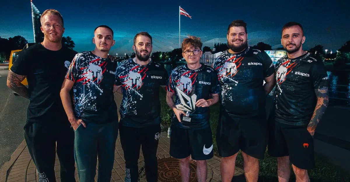 BRUTE s trofejí z Urban Riga Open #6