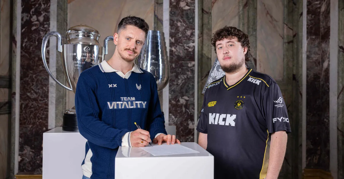 apEX a ZywOo