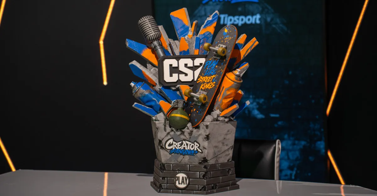 Trofej pro vítěze Creator Showdownu