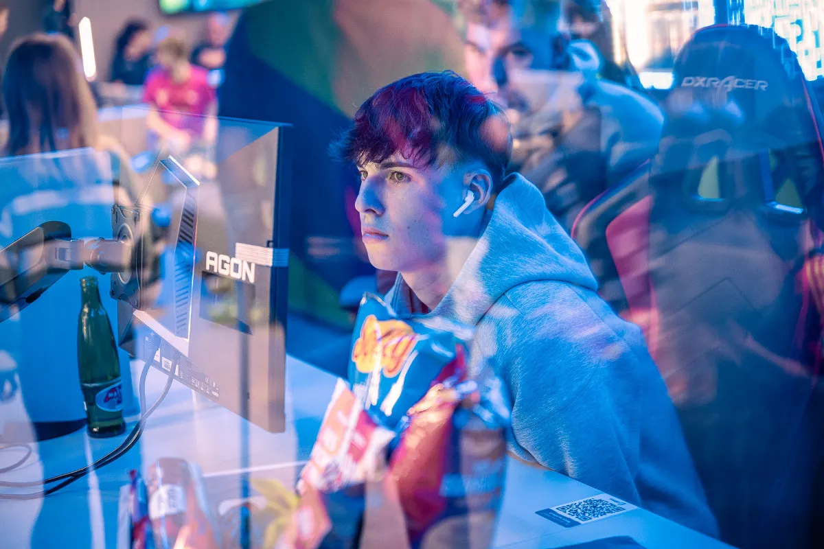 Vojtěch „Vojtaa96“ Třešňák