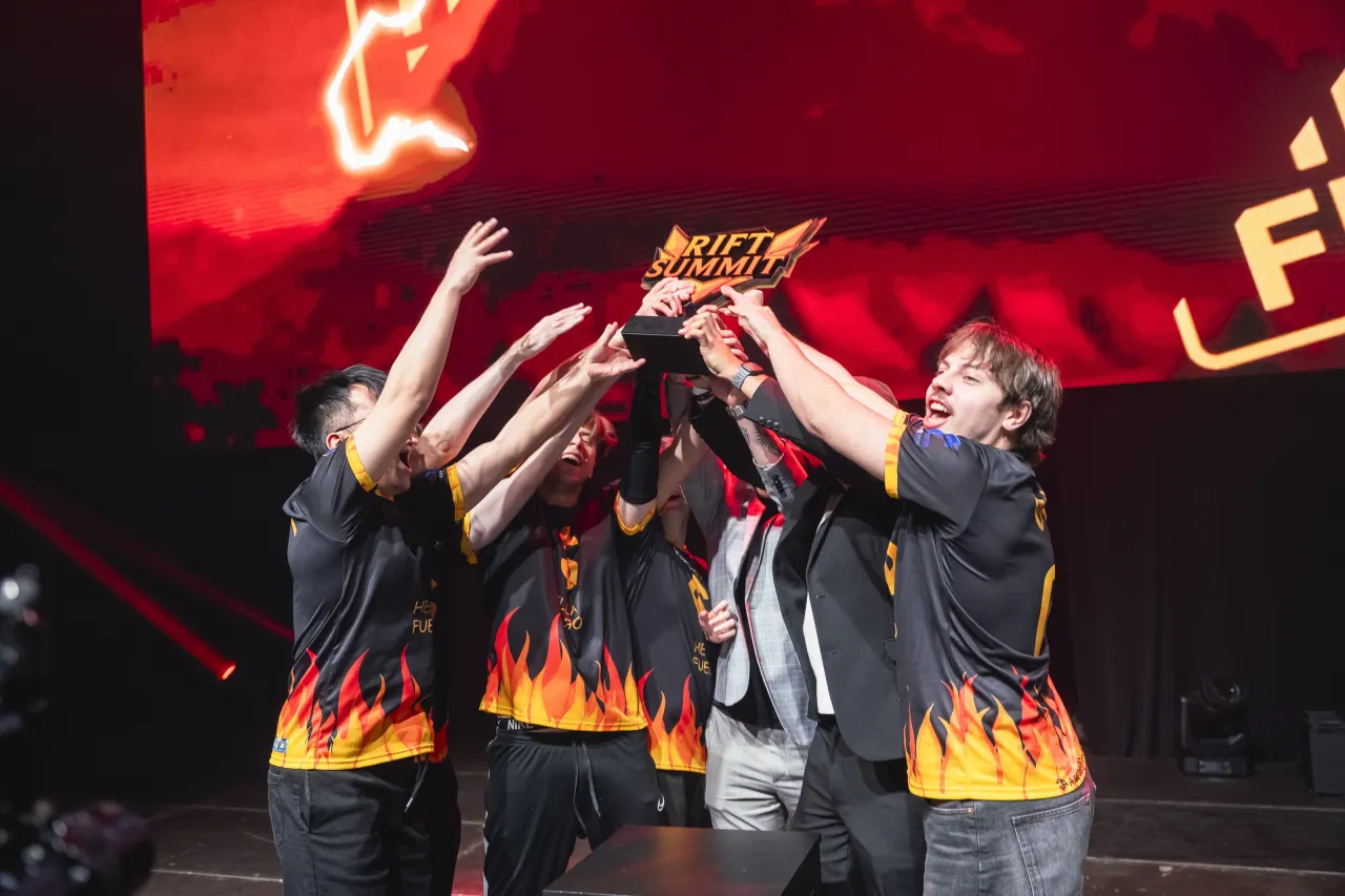 Hella Fuego jsou šampioni turnaje Rift Summit!