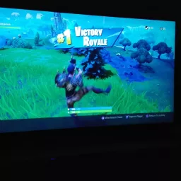 Profile picture for user h0nz@sr@mek