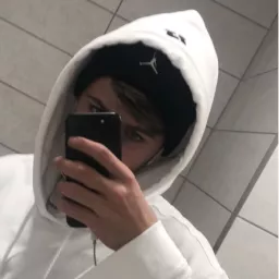 Profile picture for user XanaxowyKról