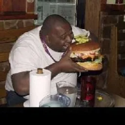 Profile picture for user macaroni