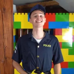 Profile picture for user Simonnn1337