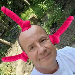 Profile picture for user Krayon.