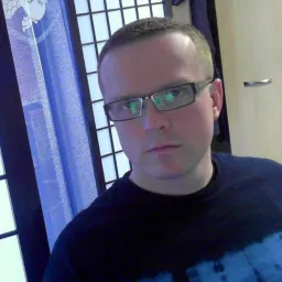 Profile picture for user Lomien