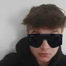 Profile picture for user lachyyyy06