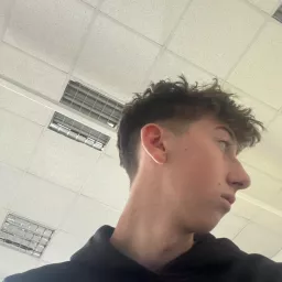 Profile picture for user Massyy