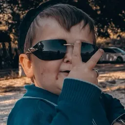 Profile picture for user Mini.