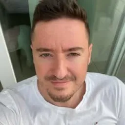 Profile picture for user lubomírpešák