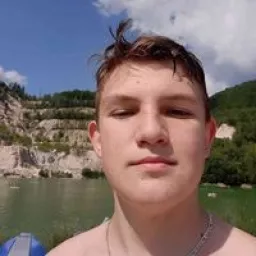 Profile picture for user andrejchladný
