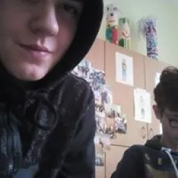 Profile picture for user robertpriklopil