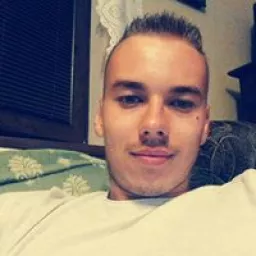 Profile picture for user tomikalikalina