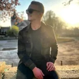 Profile picture for user tomzatloukal