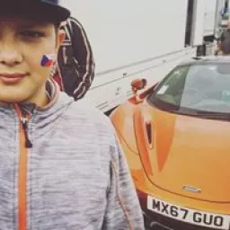 Profile picture for user charlieklasz