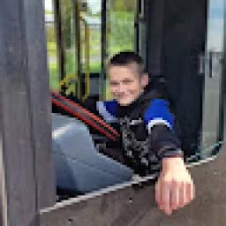 Profile picture for user Tomik1235