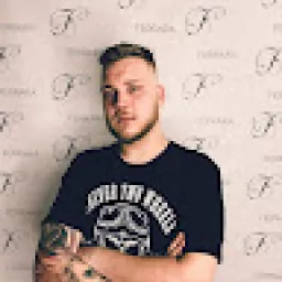 Profile picture for user lucasskoker