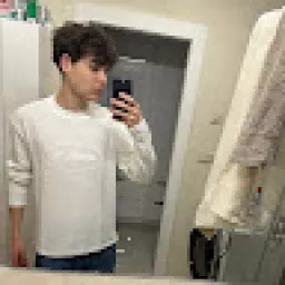 Profile picture for user daniilsavchuk